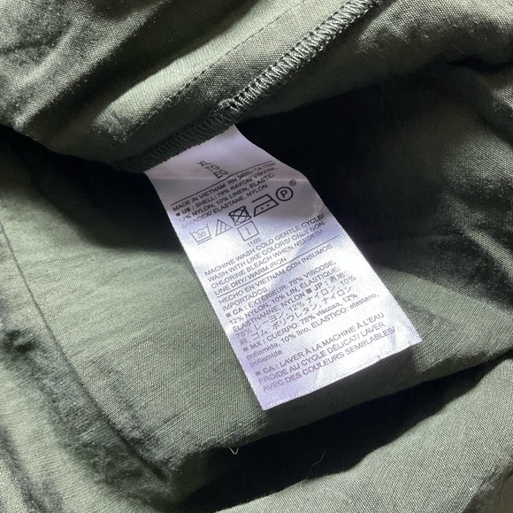 NWT Banana Republic Smocked Mini Dress - Picture 4 of 5